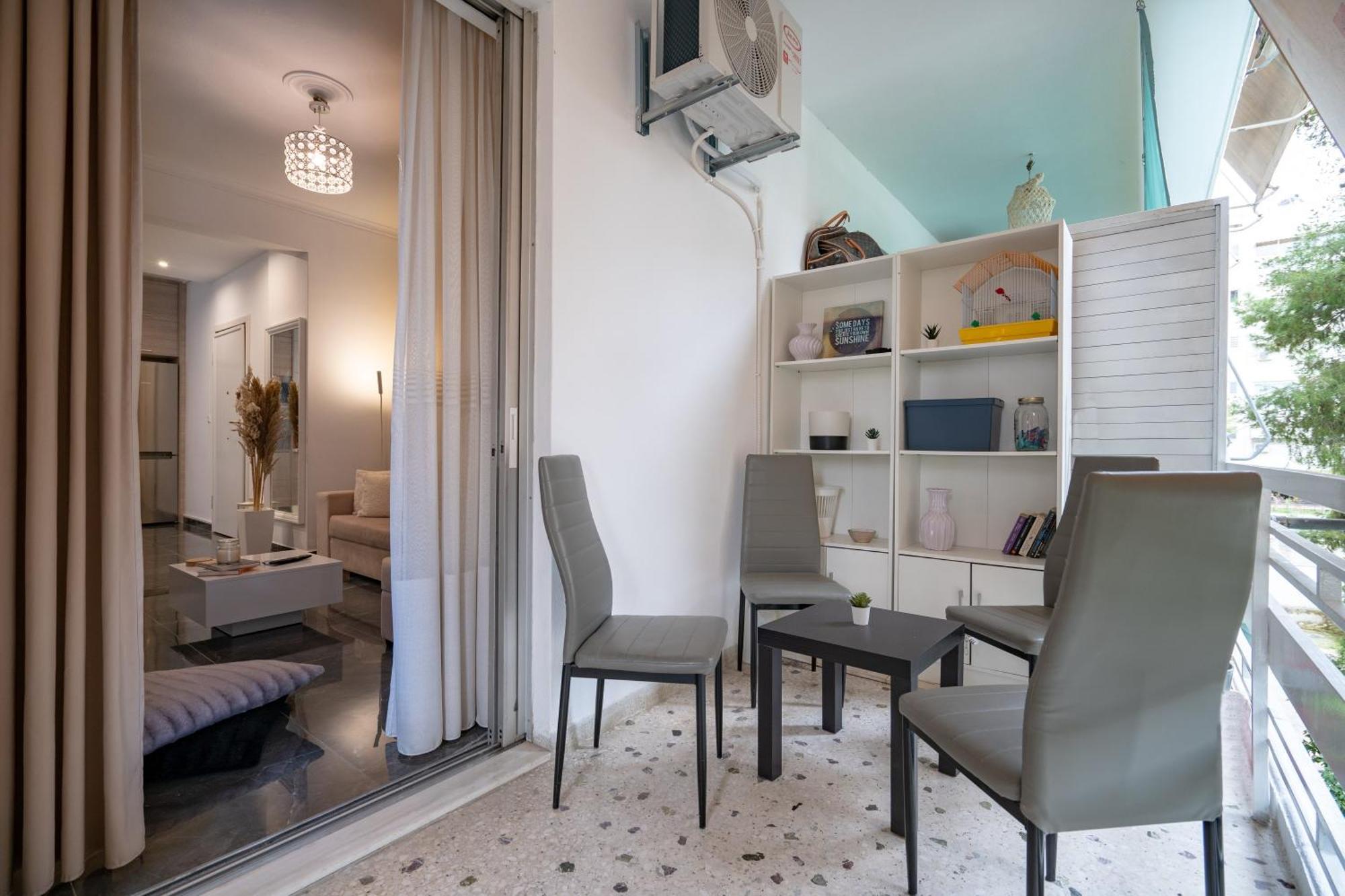 Neo Irakleio Train St. 1 Bedrm 4 Pers. Apartment Atene Esterno foto