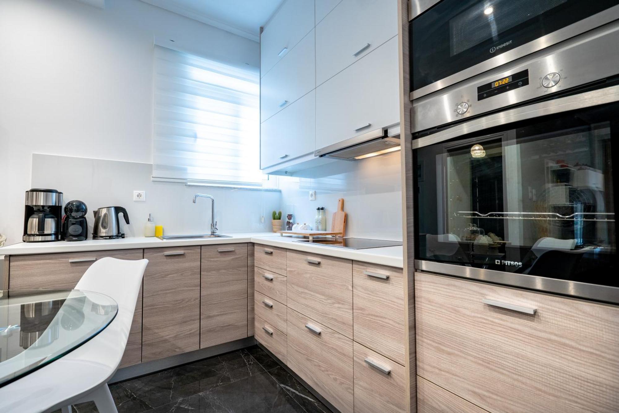 Neo Irakleio Train St. 1 Bedrm 4 Pers. Apartment Atene Esterno foto
